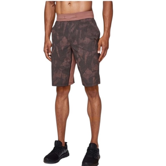 Lululemon T.H.E. Short 11" *Linerless
Illusion Red Dust Obsidian - Picture 1 of 5